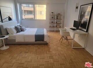 Foto del edificio - 10450 Wilshire Blvd