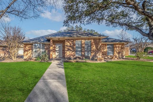 Primary Photo - 156 Simmons Dr