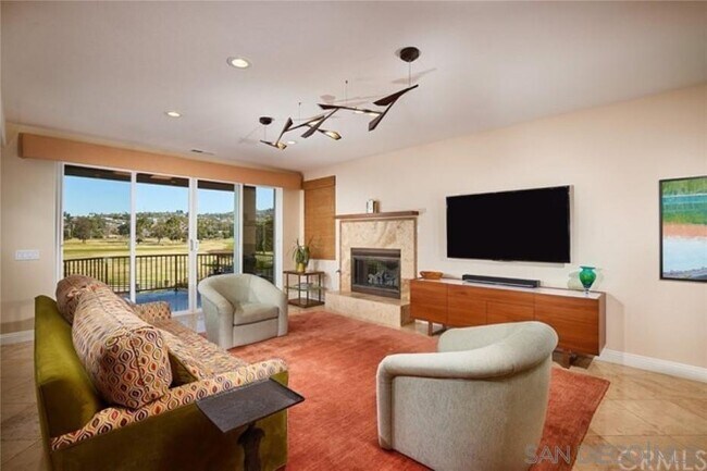 Foto del edificio - 2256 Fairway Ln