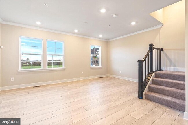 Building Photo - 1421 Clingmans Dome Dr