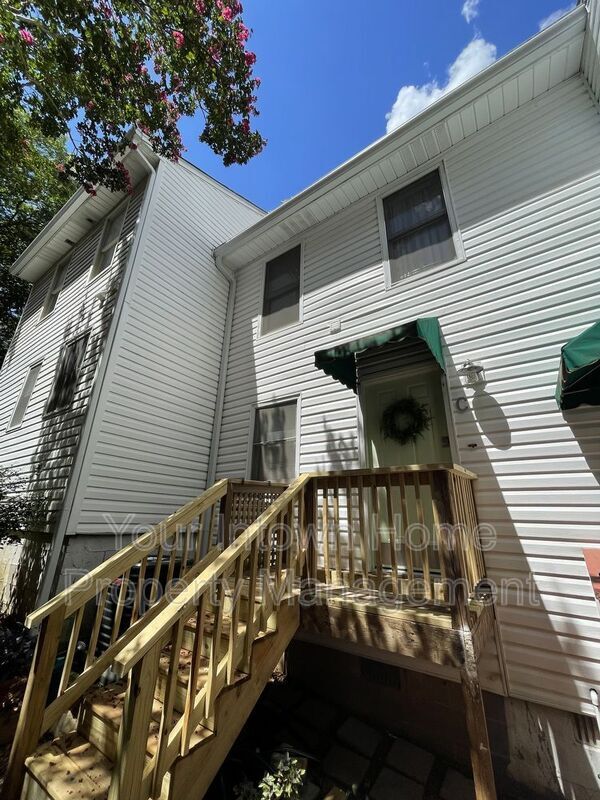 990 Greenwood Ave NE Unit C, Atlanta, GA 30306 Condo for Rent in