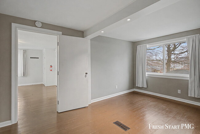 Building Photo - Charm Meets Modern Living in the Heart of Stanton