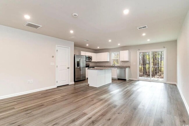 Building Photo - 616 Montenegro Way