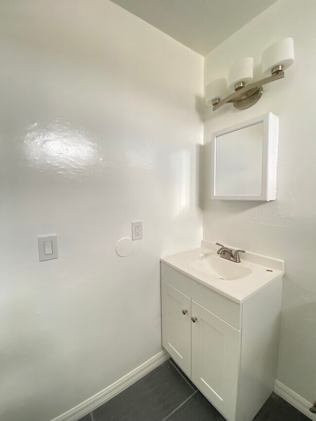 Foto del edificio - 4807 W 17th St