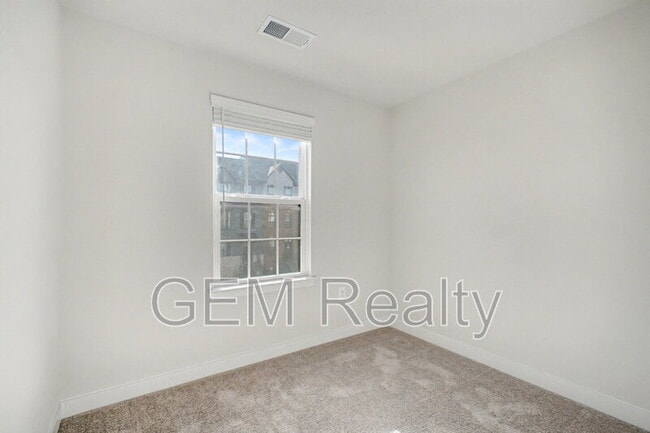 Building Photo - 1101 Rampart Dr