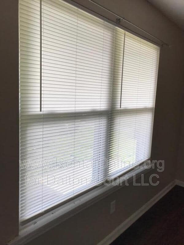 Photo - 1972 Cambridge Dr Apartment