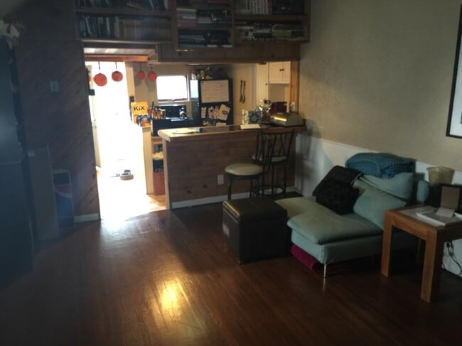 Building Photo - 249 Goodhue St