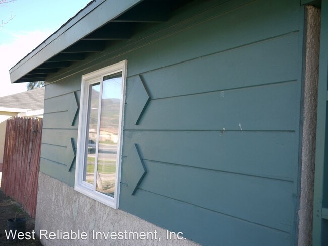 Building Photo - 3 br, 2 bath House - 1125 East Marshall Blvd