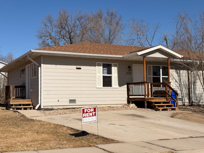 Building Photo - 636 Nowlin St