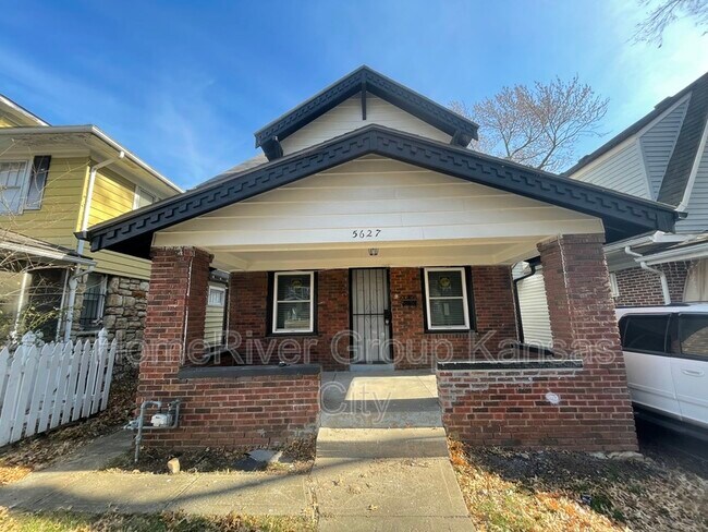 Building Photo - 5627 Olive St
