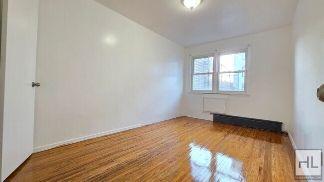 Foto del edificio - 9 STREET