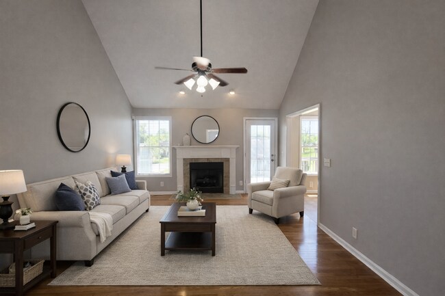 Foto del edificio - Stunning Split-Level Home with Space, Style & Scenic Views