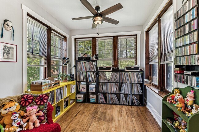 Building Photo - 524 N Monticello Ave
