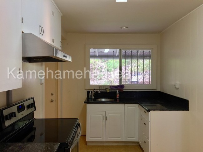 Building Photo - 1631 Kealia Dr