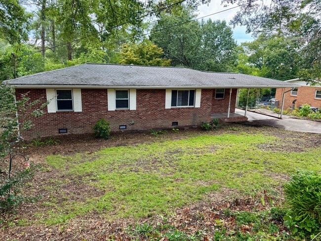 Building Photo - 216 Trimmier Pl