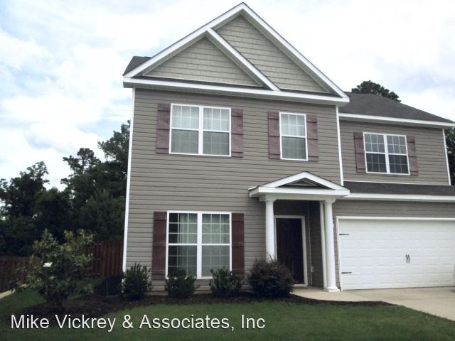 Primary Photo - 3 br, 2.5 bath House - 851 Westlawn Drive