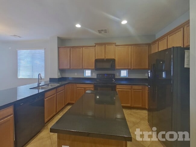 Building Photo - 36332 Vera Cruz Dr