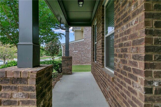 Building Photo - 1710 Apollo Dr