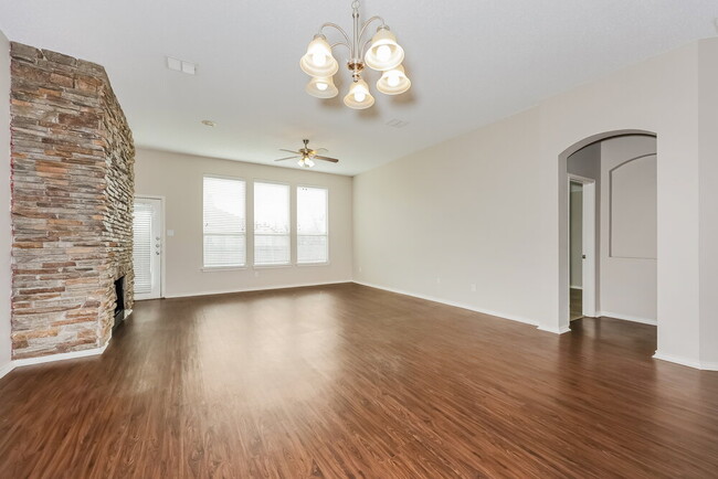 Foto del edificio - 216 Quail Meadows Ln