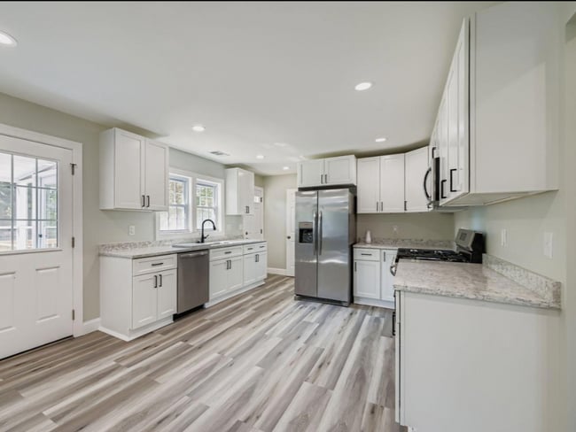 Photo - 8903 Flagstone Cir House