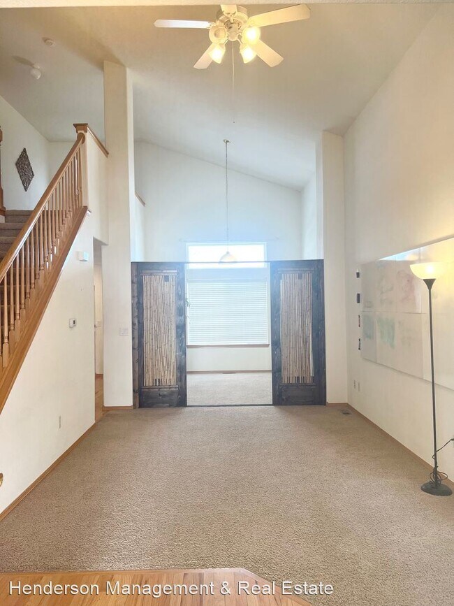 Building Photo - 4 br, 2 bath House - 10528 Sunburst Ave