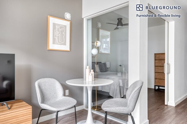 Building Photo - 120 Broadway-SI FL3-ID541