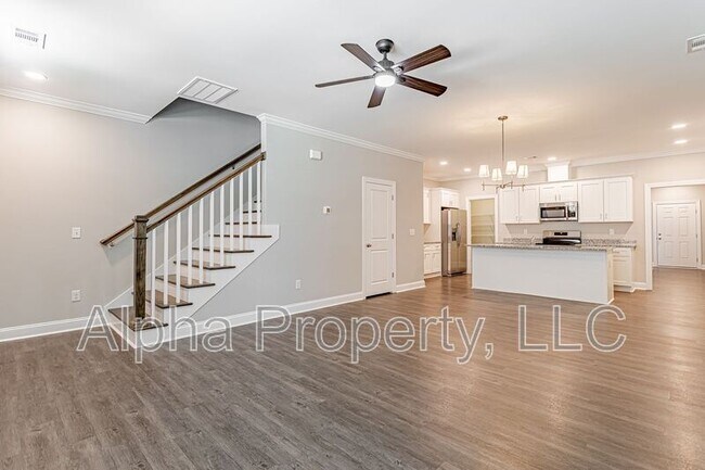 Photo - 105 Remount Way Townhome