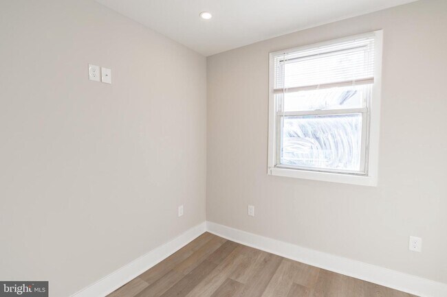 Foto del edificio - 1844 S 23rd St