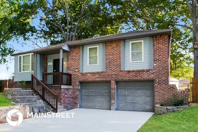 Foto del edificio - 816 NW Buckingham Pl