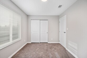 Interior Photo - 8Ninety at Loveland
