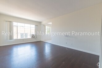 Building Photo - 8016 Blackburn Ave