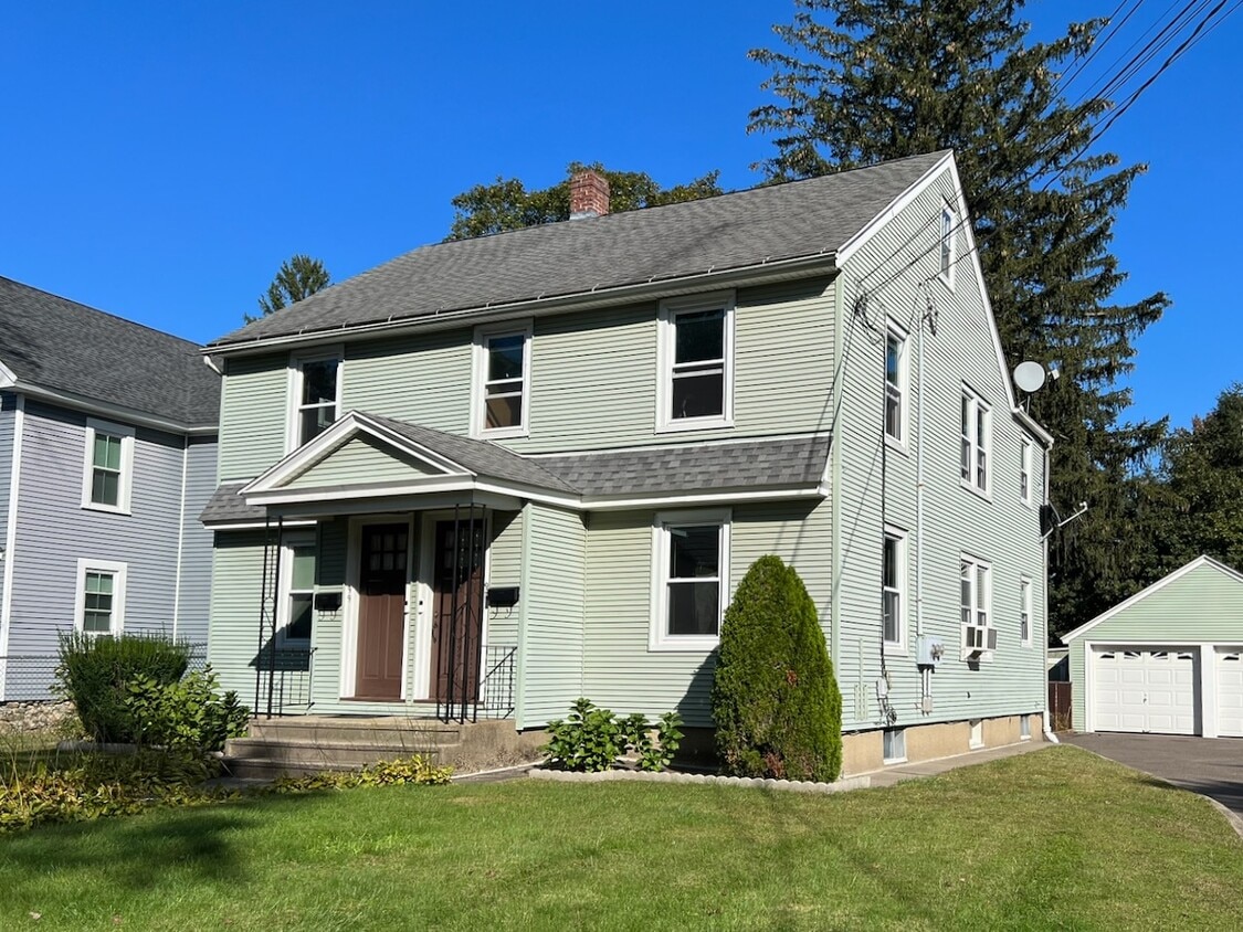 Primary Photo - 97 Walnut St