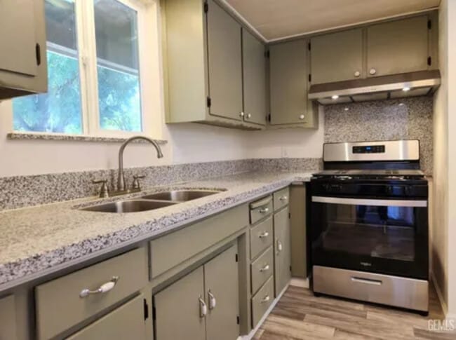 Foto del edificio - 501 N California Ct