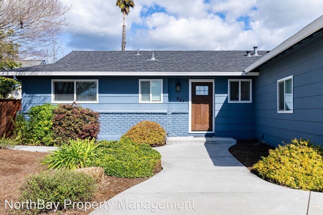 Foto del edificio - 3 br, 2 bath House - 421 Ely Blvd S.