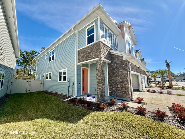 Building Photo - 10065 Element Rd