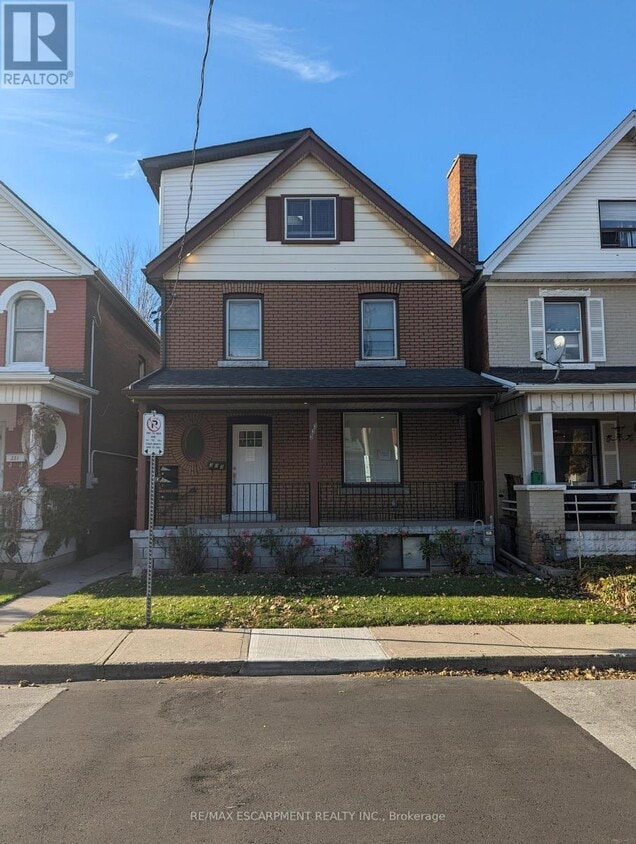 Photo principale - 333-333 Emerald St N