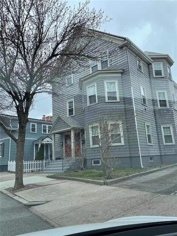 Primary Photo - 278 Thayer St