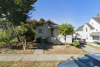 Building Photo - 6341 4th Ave NE