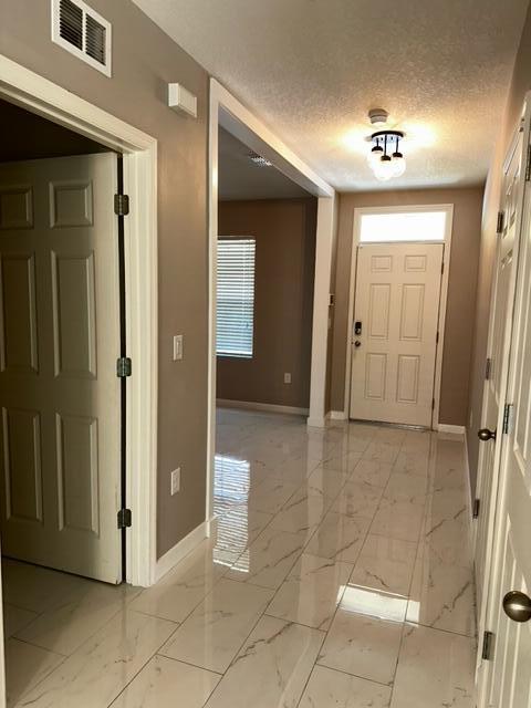 Building Photo - 240 Forest Trace Cir