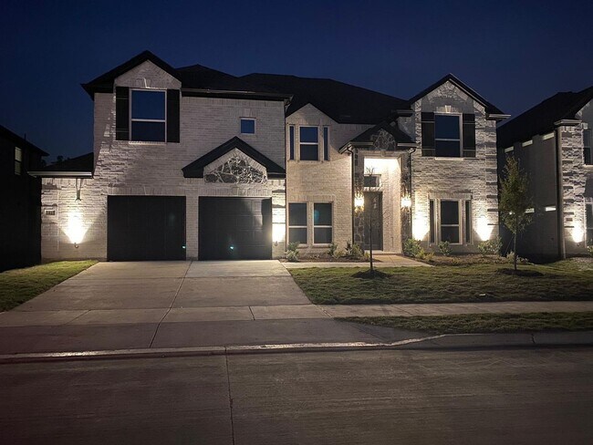 Building Photo - Large home in NorthLake Estates, Little El...