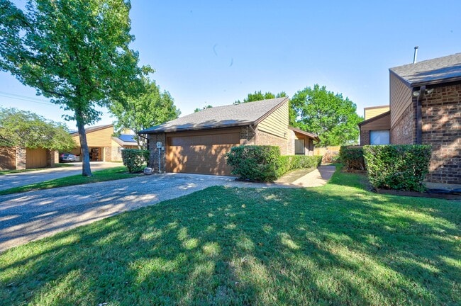 Building Photo - 3317 Scarlet Oak Ct