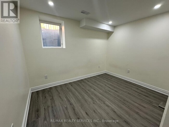 Building Photo - 71 Purple Sage Dr