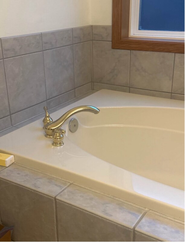 Building Photo - 1545 Capri Ct