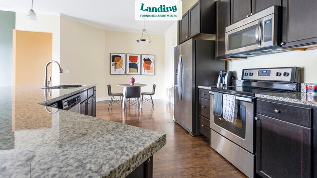 Foto del edificio - 13490 Gran Bay Pkwy