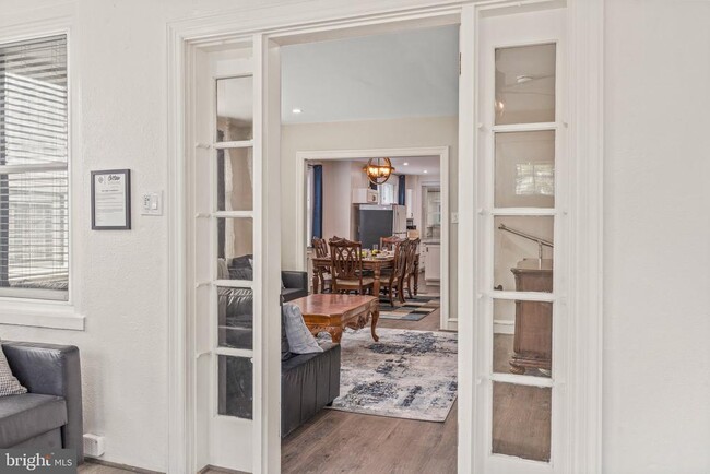 Foto del edificio - 344 Meeting House Ln
