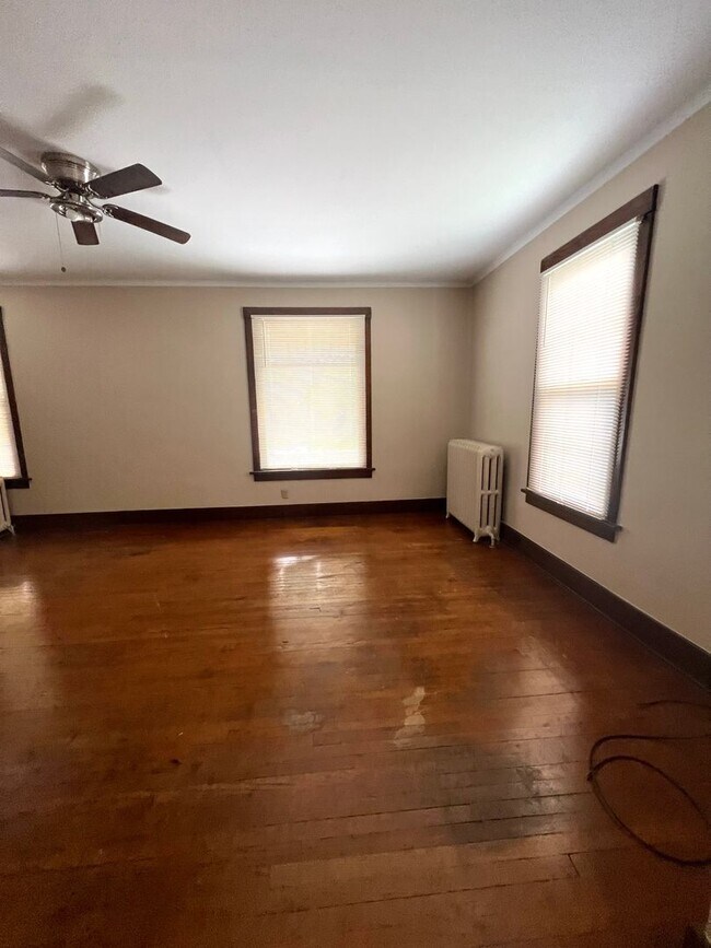 Foto del edificio - 2224 Iowa St