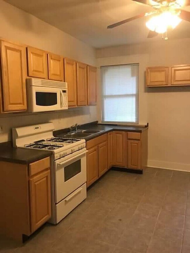 Foto del edificio - 1702 Montpelier St