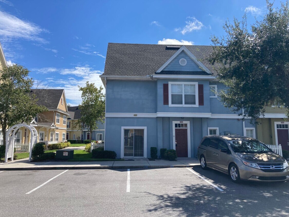 Primary Photo - 4 Bed 3 Bath in Gated Tranquil Community