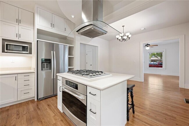 Foto del edificio - 2811 Hemphill Park