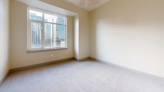 Interior Photo - TEN20